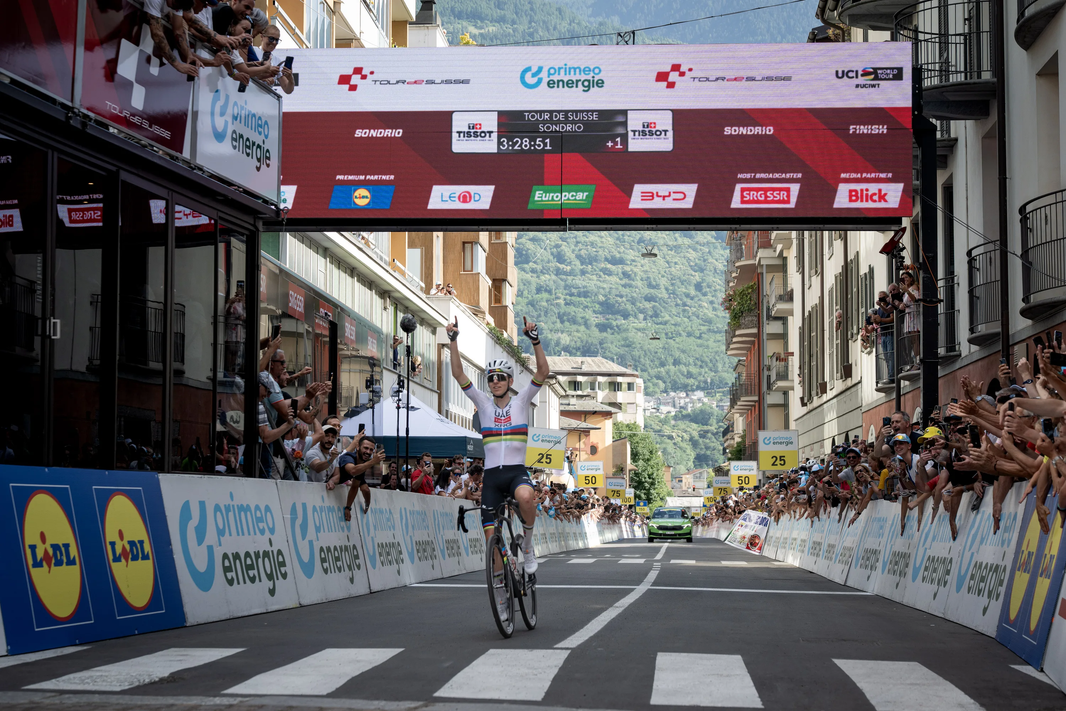 Pogačar’s 60km Solo Blows Apart Tour de Suisse Opener