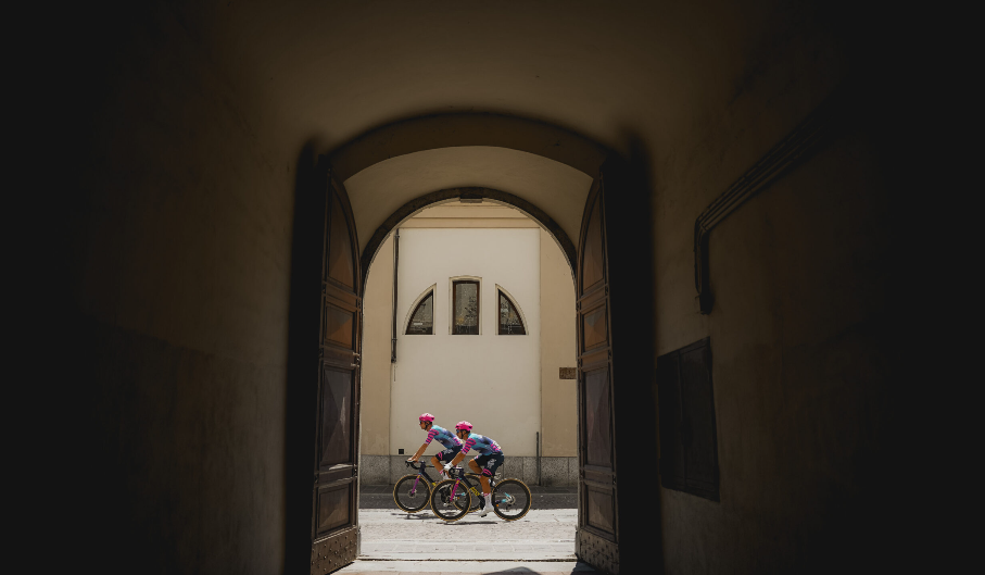 Escape Sprint Victory! Dversnes Crowned Milan Breakaway King, Vingegaard Holds Pink Jersey