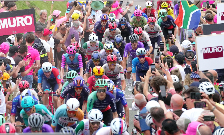 Magnier Strikes Again! Paul Magnier Wins Stage 18 of the 2026 Giro d’Italia in Sprint Finish; Vingegaard Holds Pink Jersey