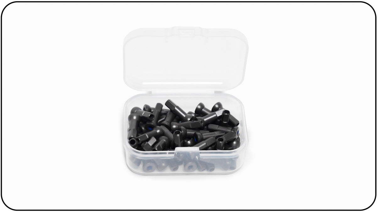 High-tensile-strength UPVINE titanium spoke nipples
