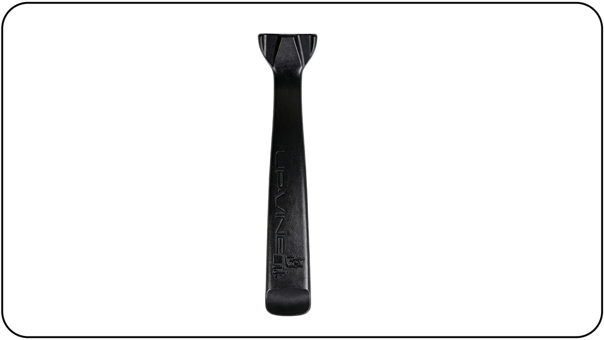Rim-friendly thin hook on UPVINE tire levers